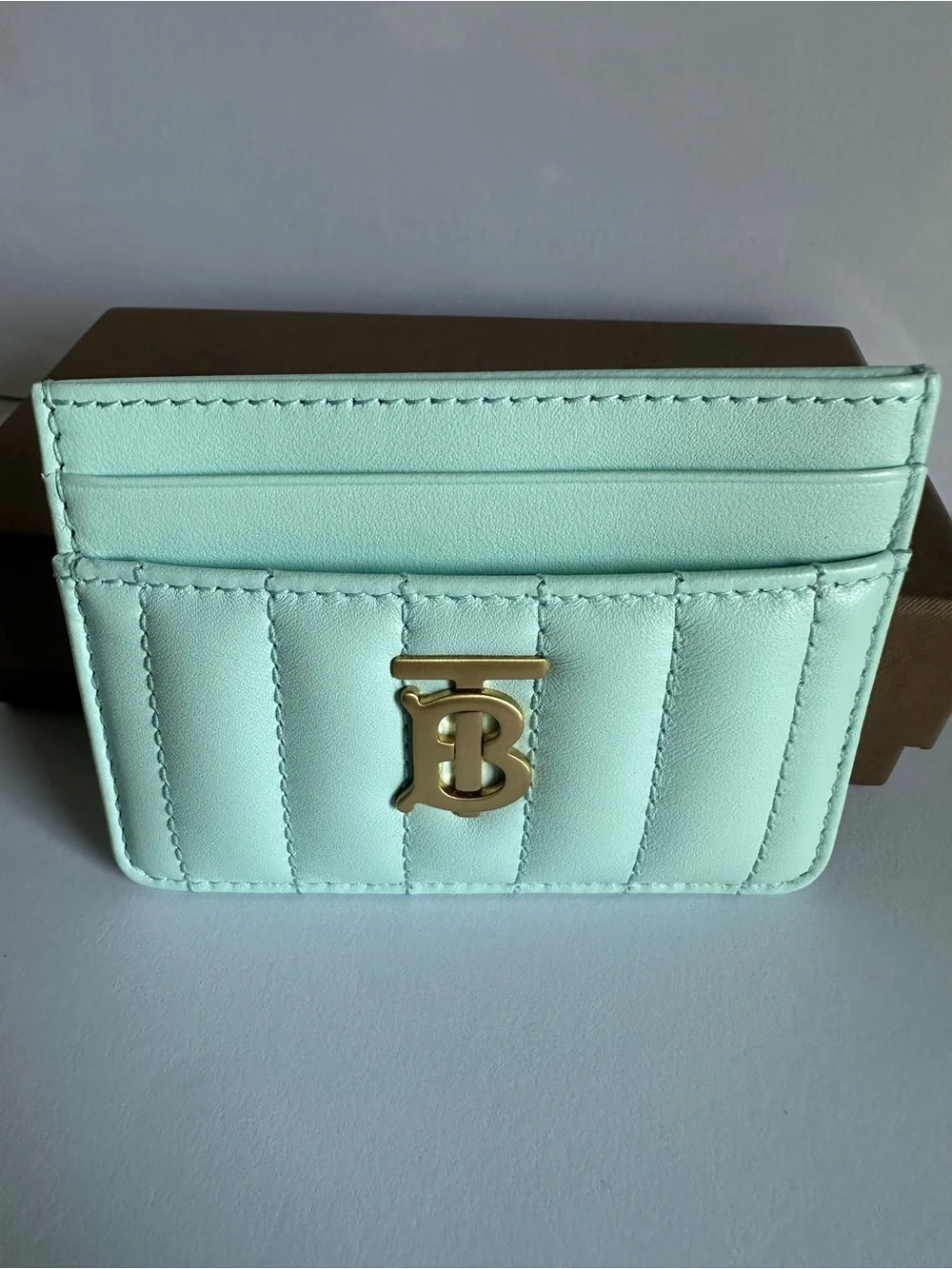 NWT Burberry Lola Cool Mint Quilted Leather TB Card Case Full Set